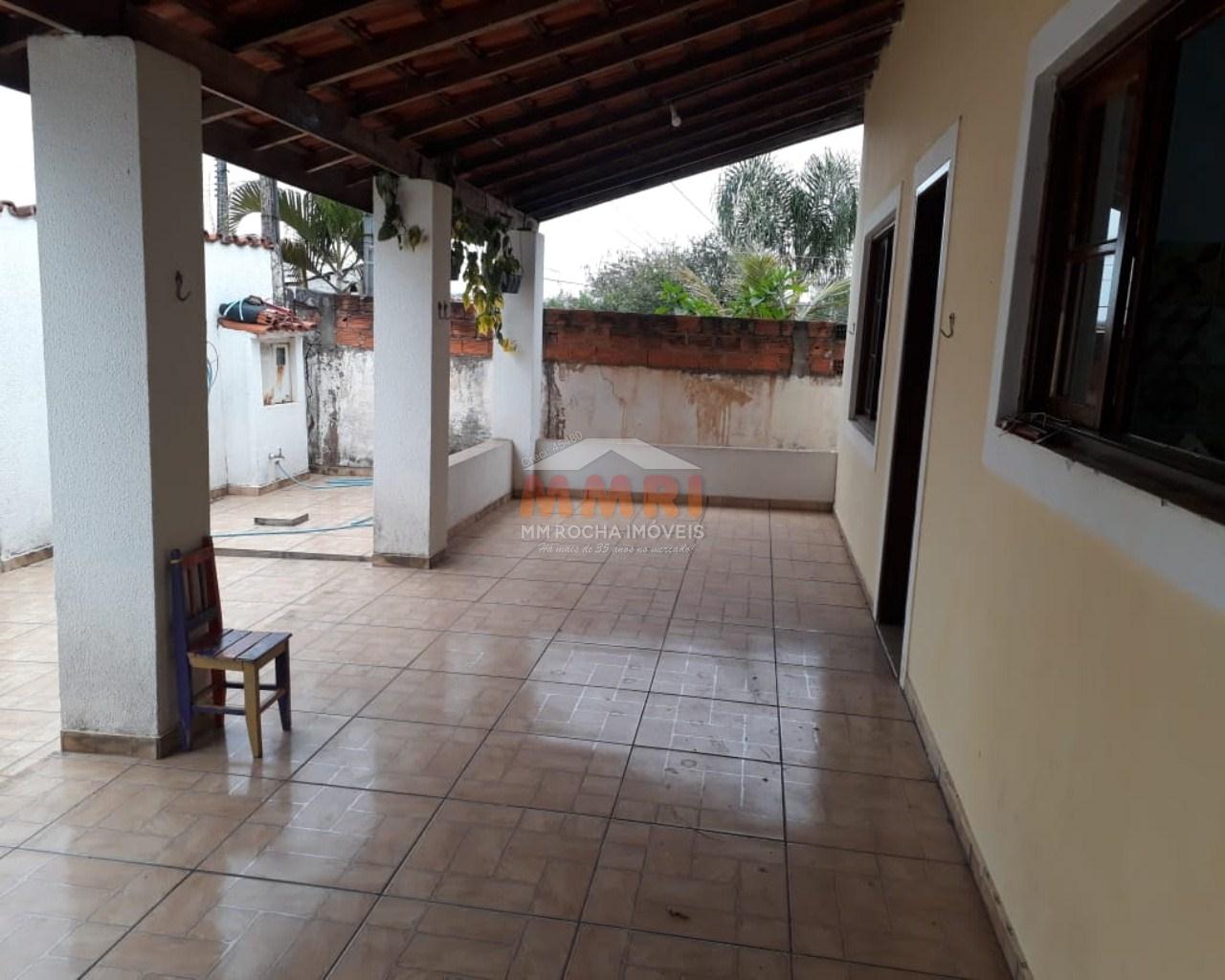 Casa à venda com 2 quartos, 300m² - Foto 5