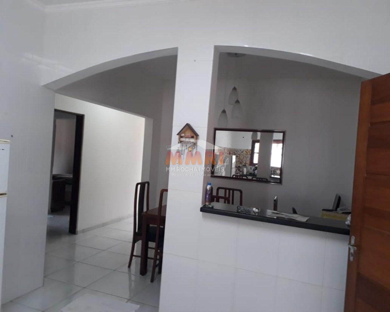 Casa à venda com 2 quartos, 300m² - Foto 17