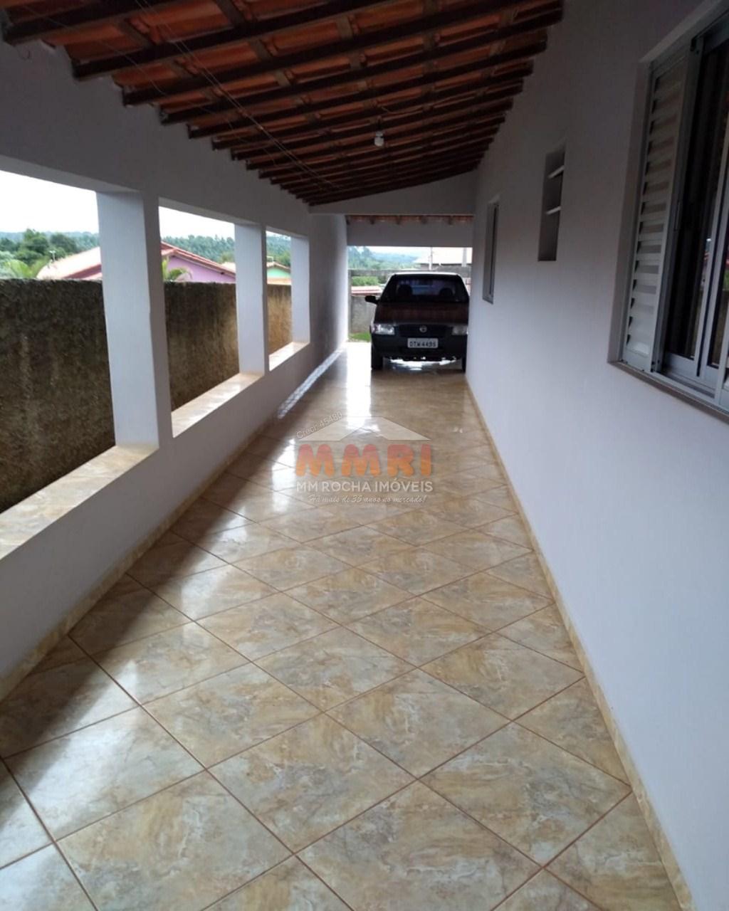 Casa à venda com 2 quartos, 700m² - Foto 10