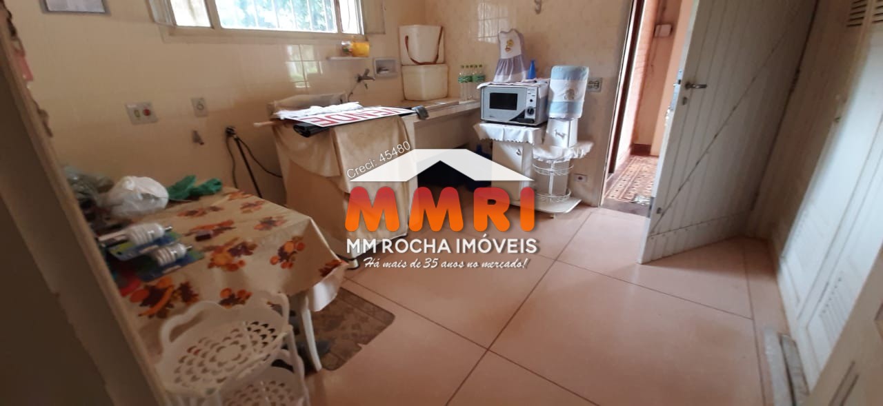 Chácara à venda com 7 quartos, 3600m² - Foto 22