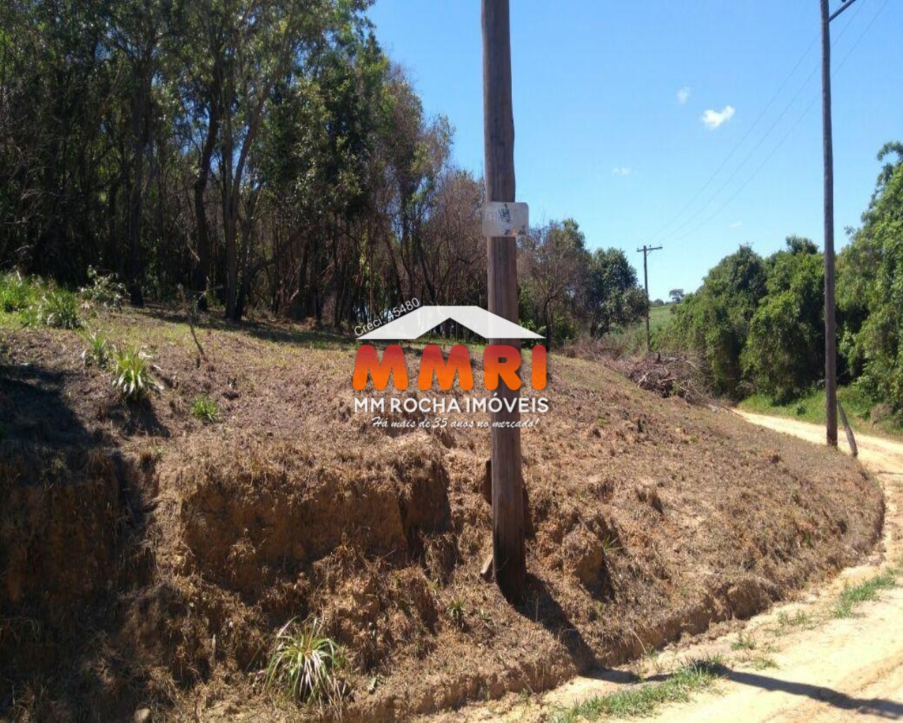 Terreno à venda, 1500m² - Foto 1