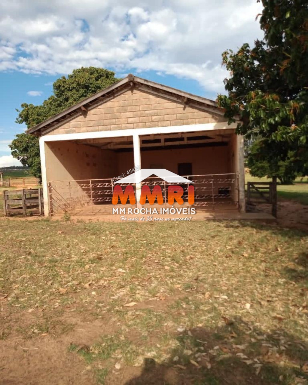 Fazenda à venda com 7 quartos, 632m² - Foto 6