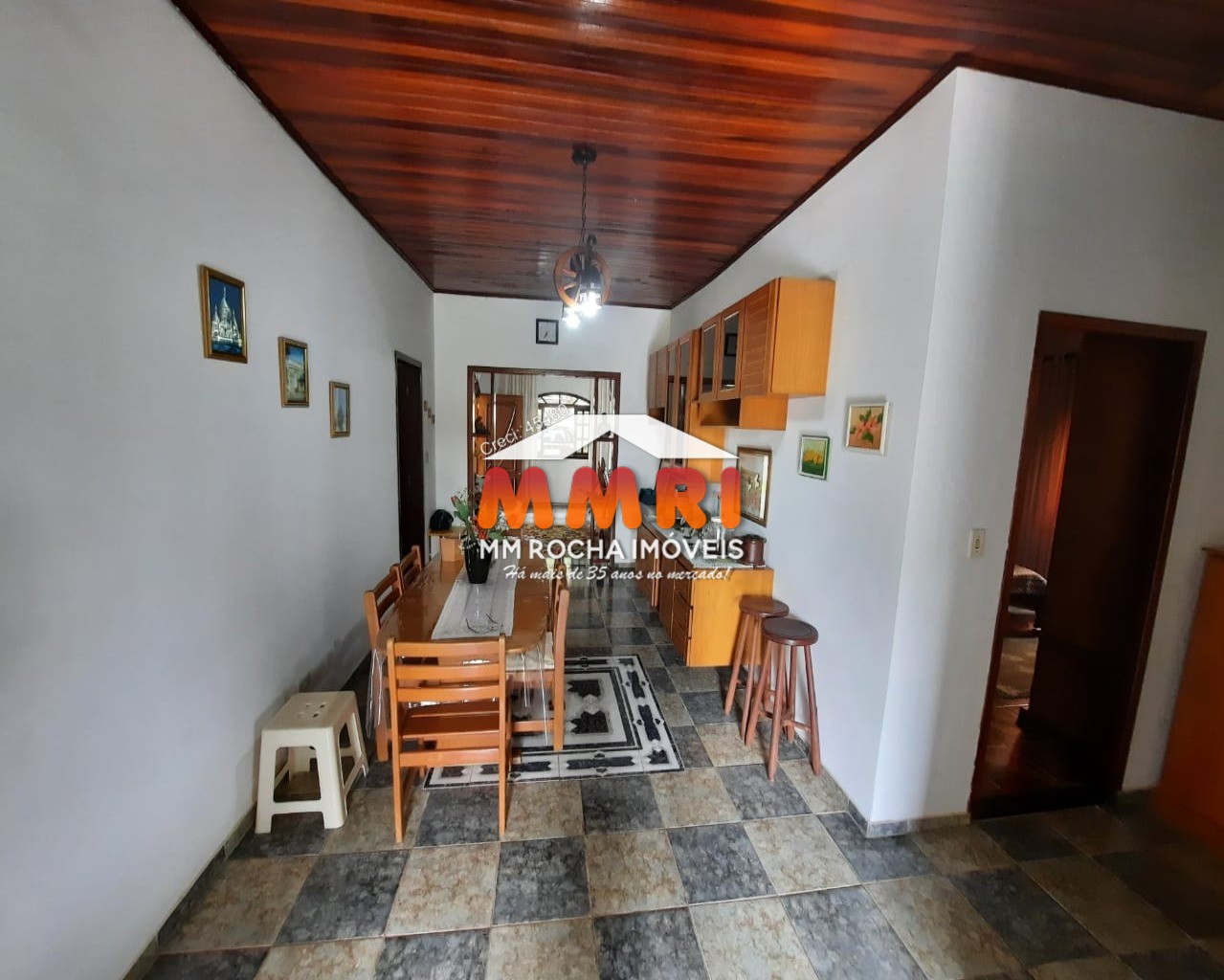 Chácara à venda com 3 quartos, 1100m² - Foto 10