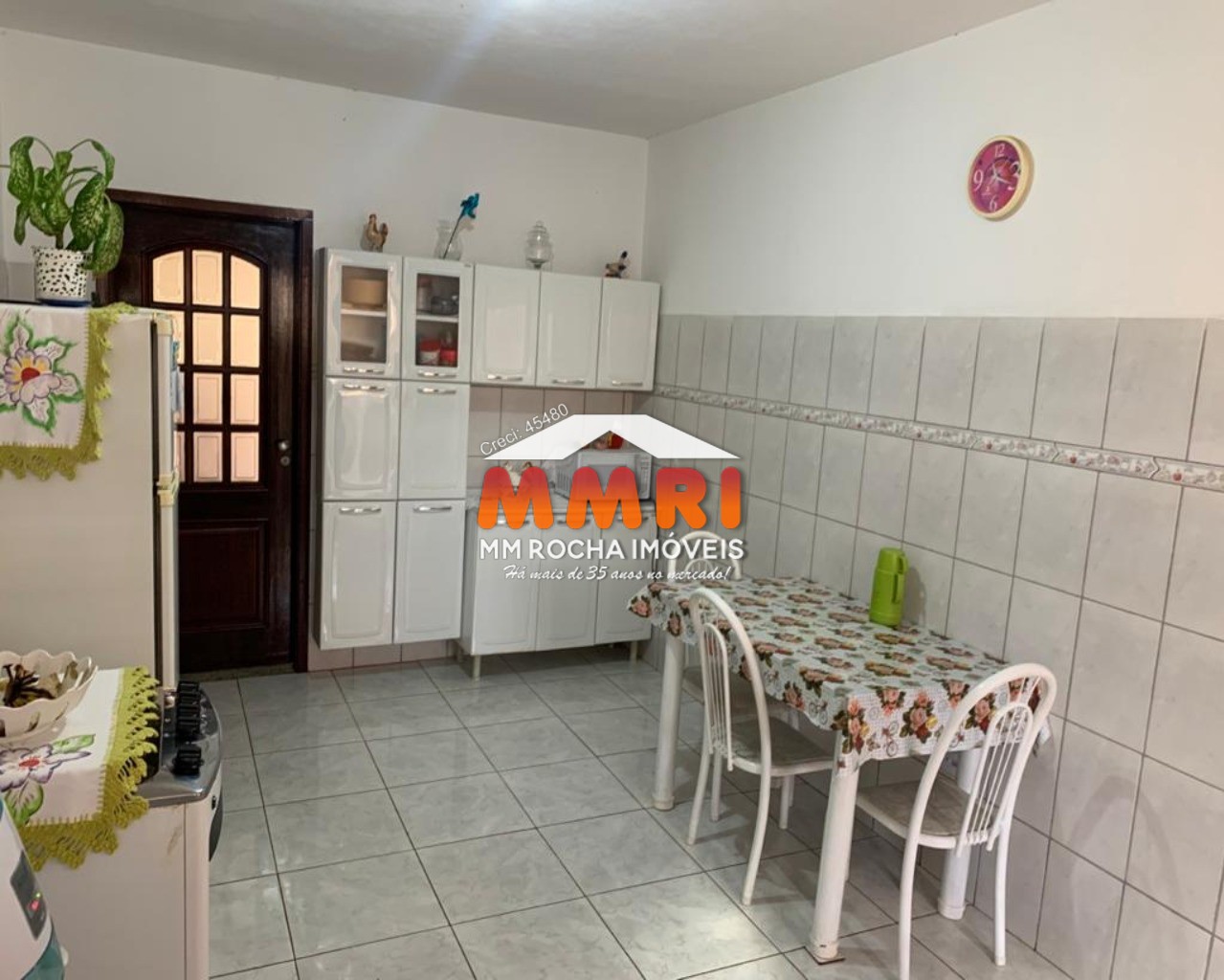 Casa à venda com 2 quartos, 240m² - Foto 11