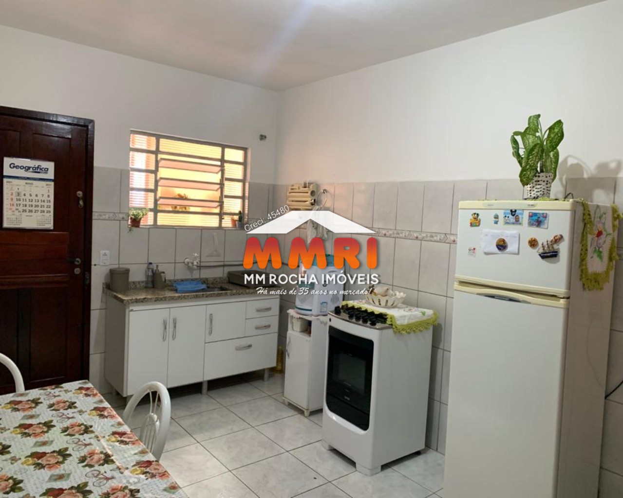 Casa à venda com 2 quartos, 240m² - Foto 13