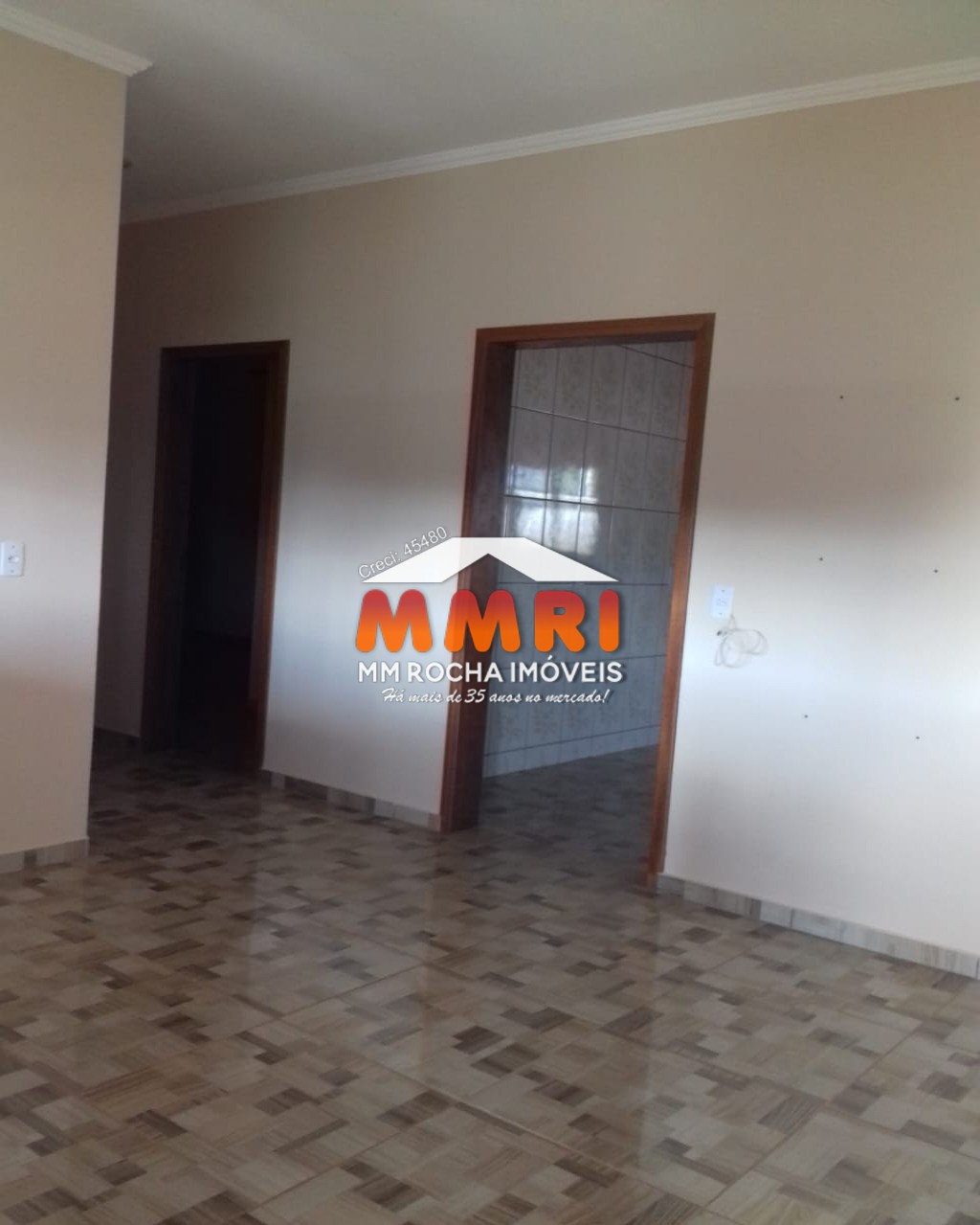 Chácara à venda com 2 quartos, 2200m² - Foto 13