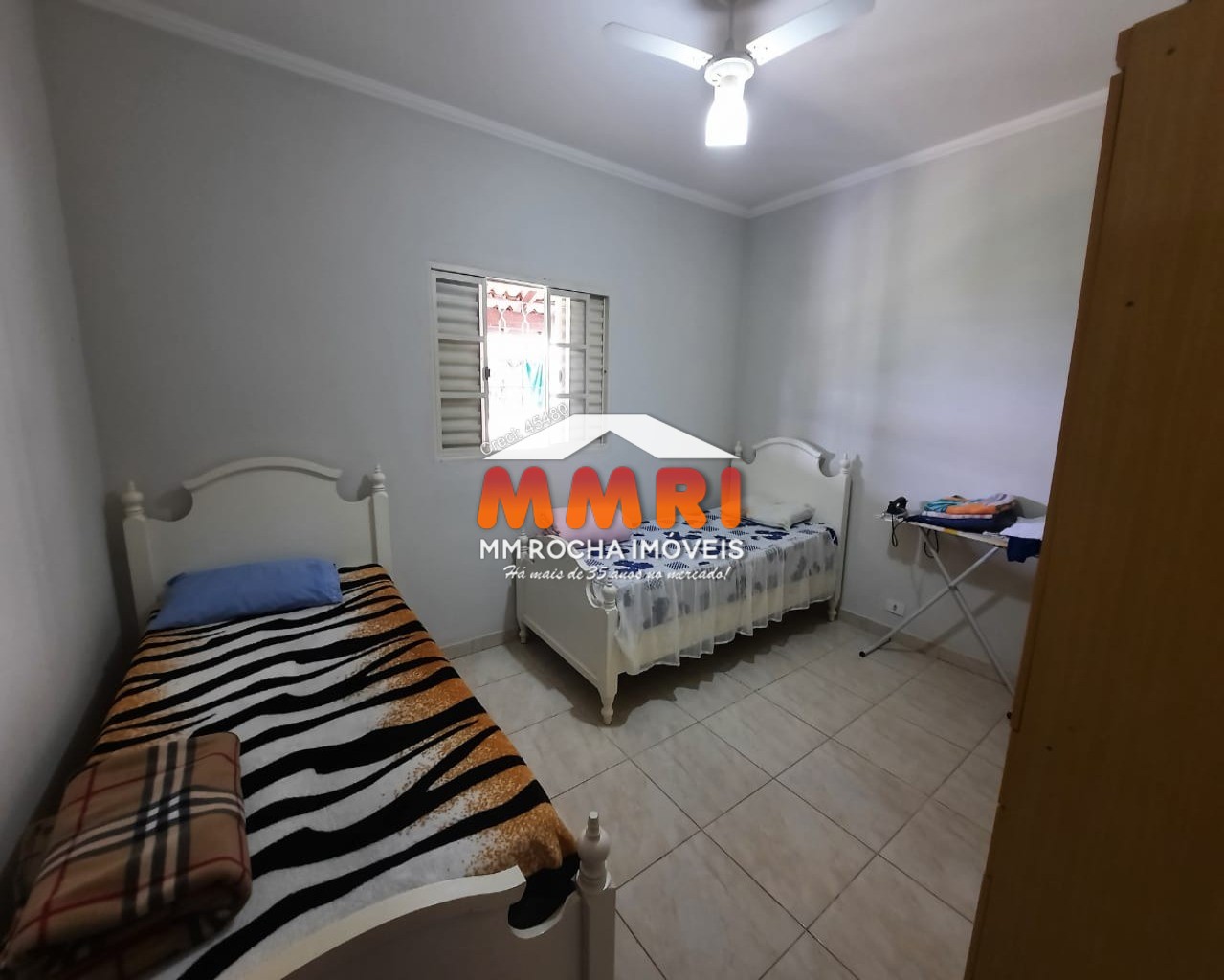 Chácara à venda com 3 quartos, 1200m² - Foto 12