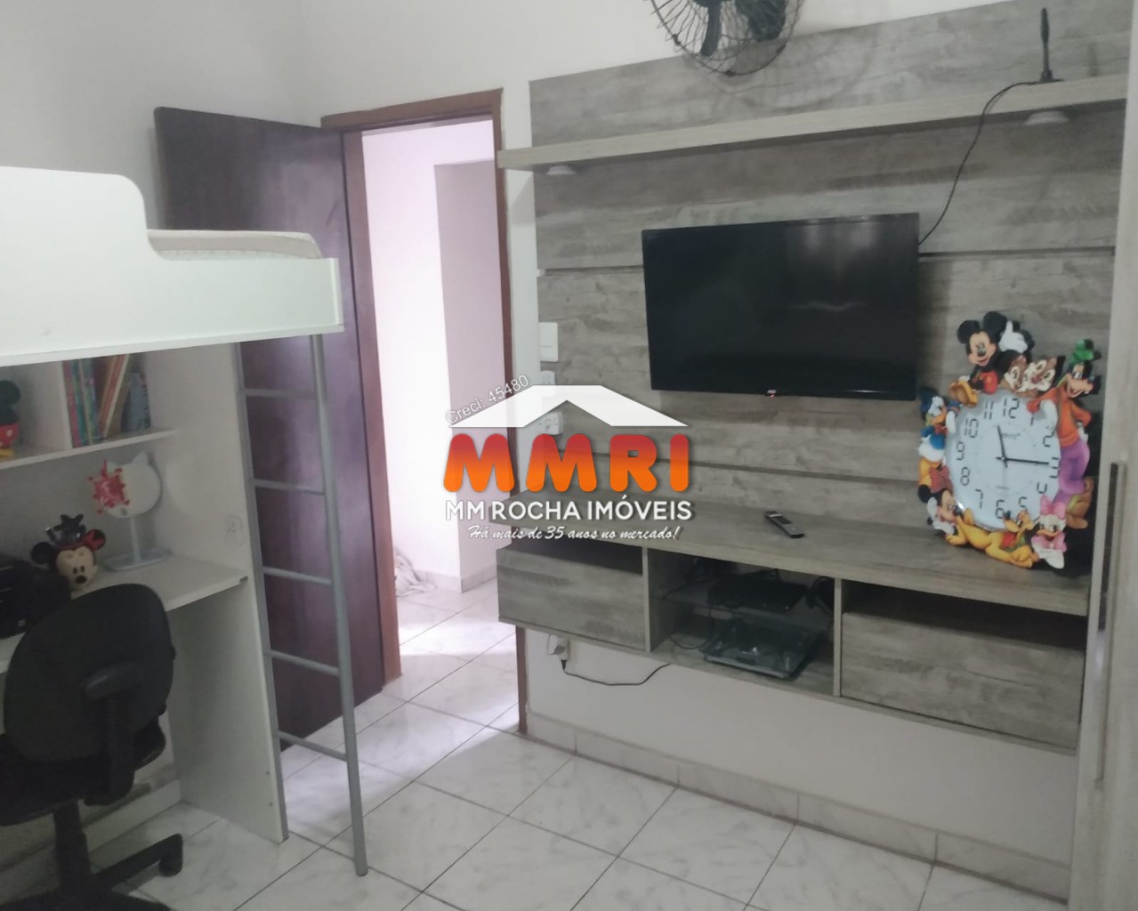 Casa à venda com 3 quartos, 95m² - Foto 8