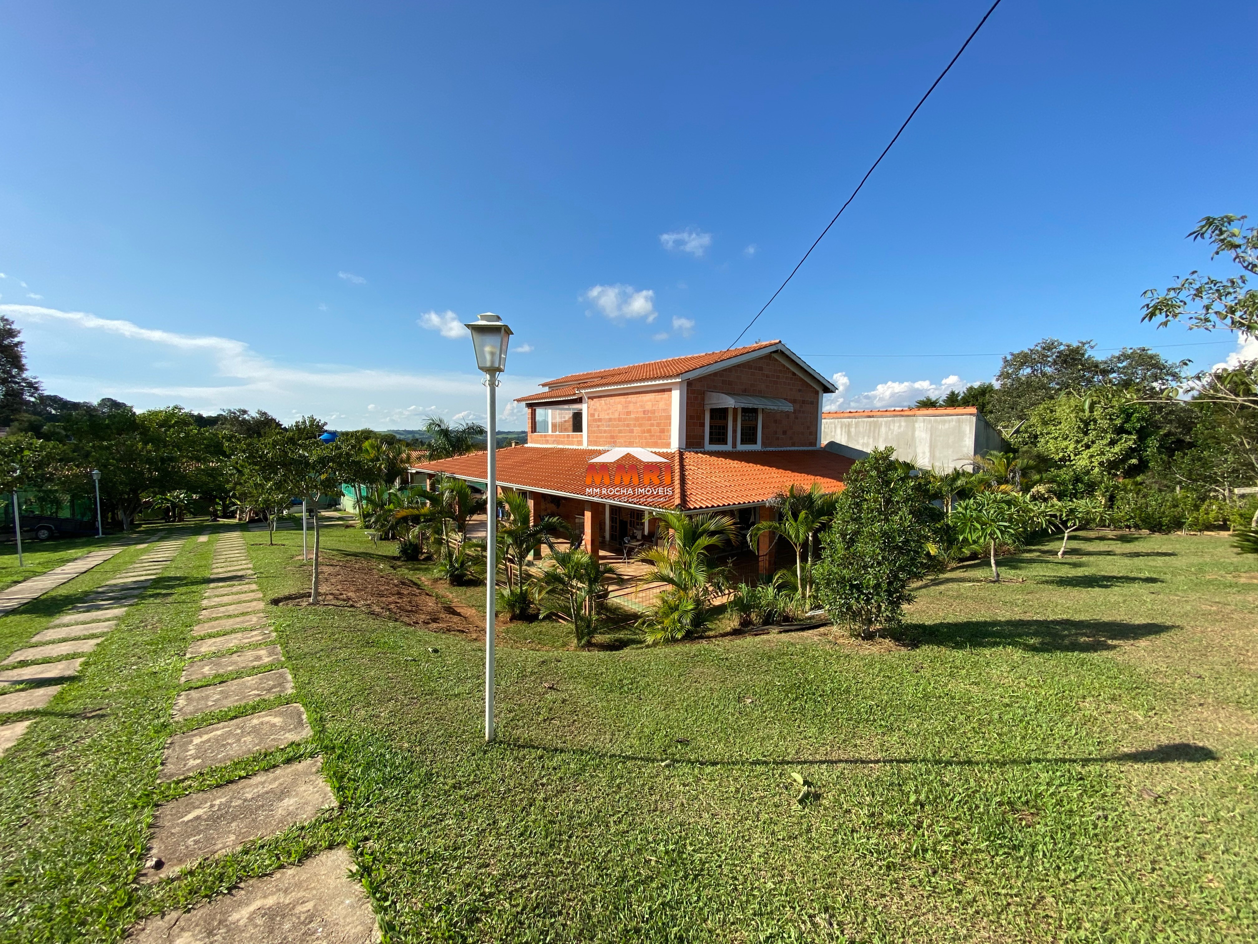 Chácara à venda com 3 quartos, 3000m² - Foto 2