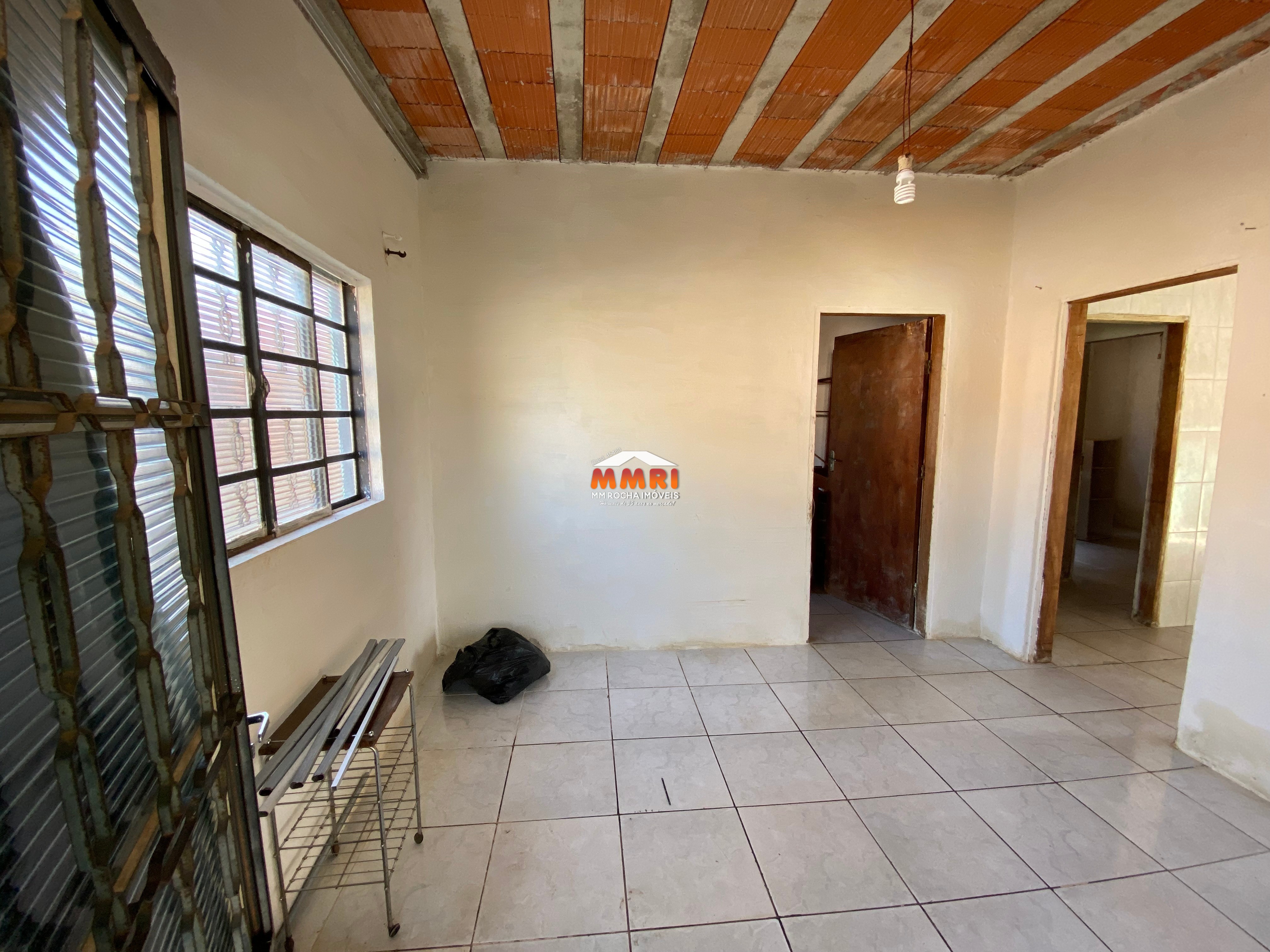 Chácara à venda com 5 quartos, 1000m² - Foto 11