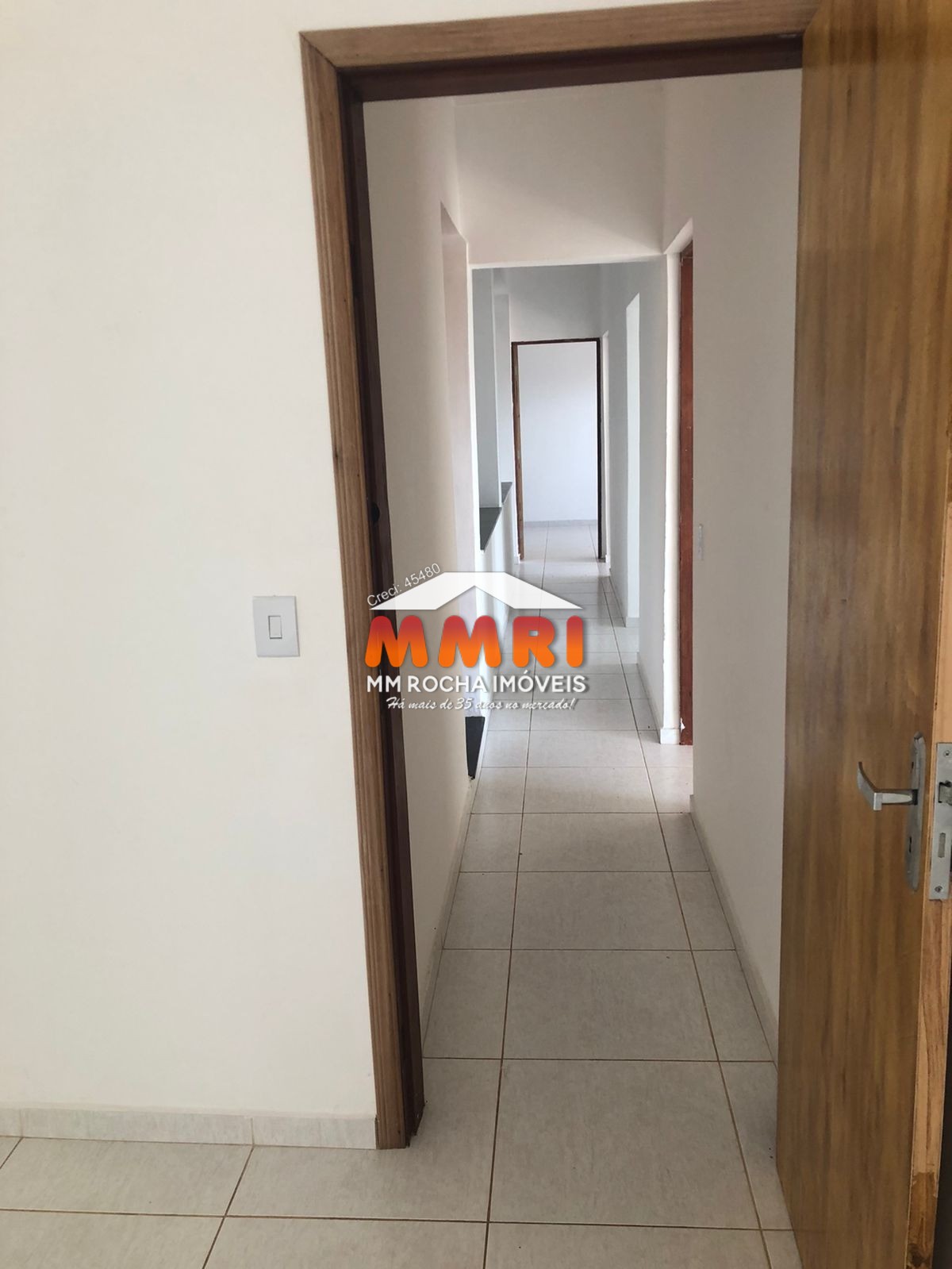 Chácara à venda com 5 quartos, 1000m² - Foto 4