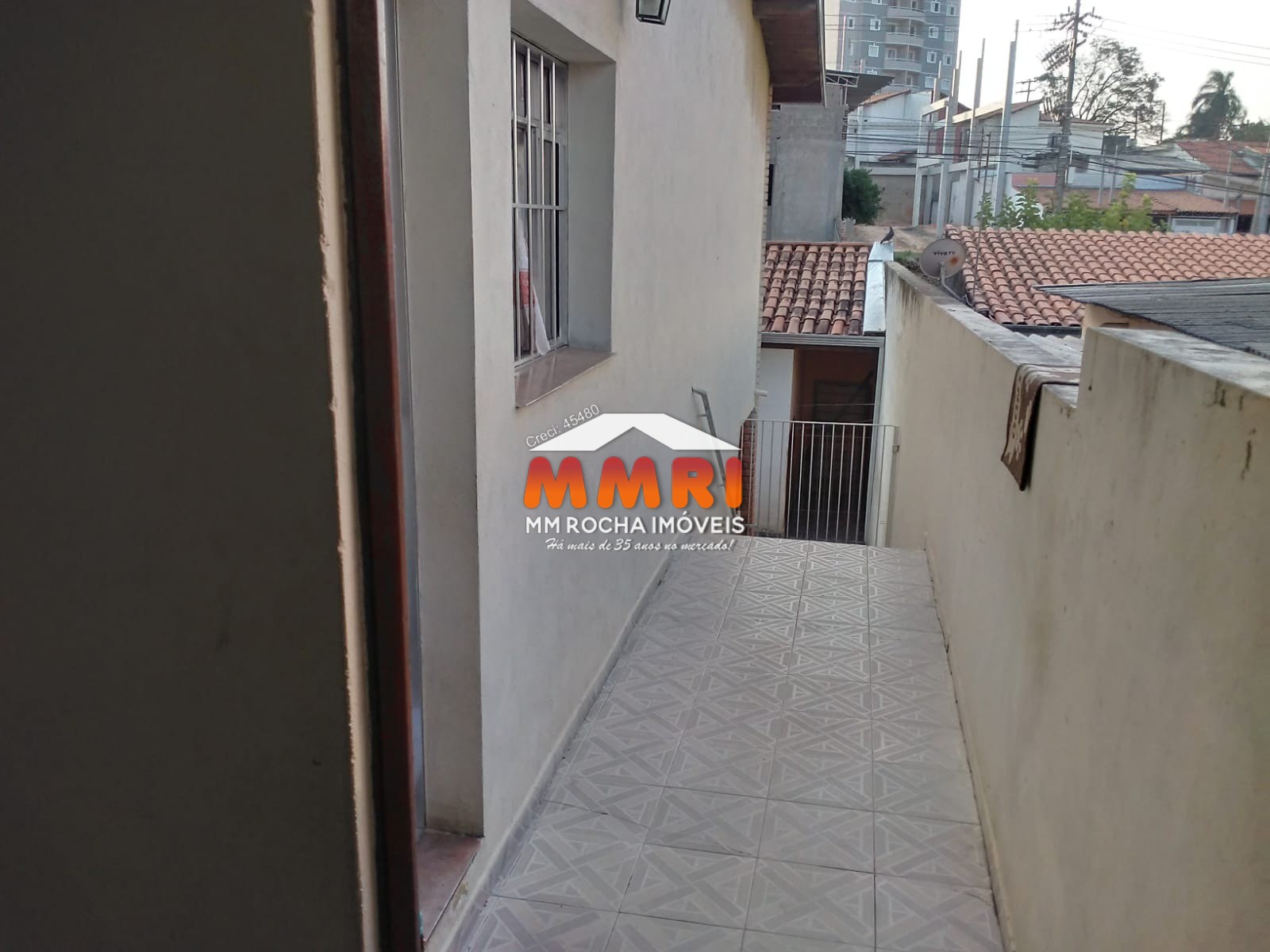 Casa à venda com 4 quartos, 250m² - Foto 14