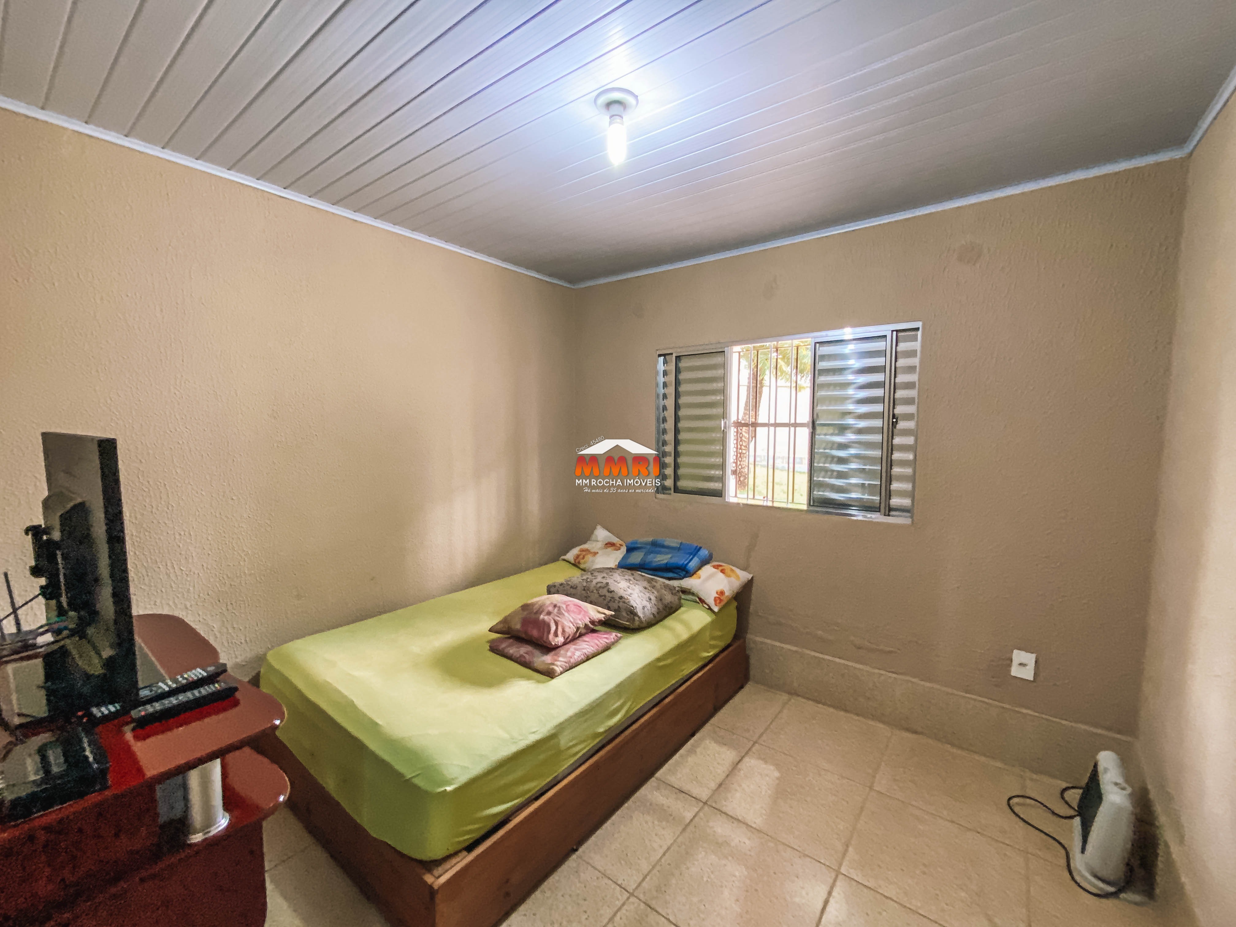 Chácara à venda com 3 quartos, 1000m² - Foto 8