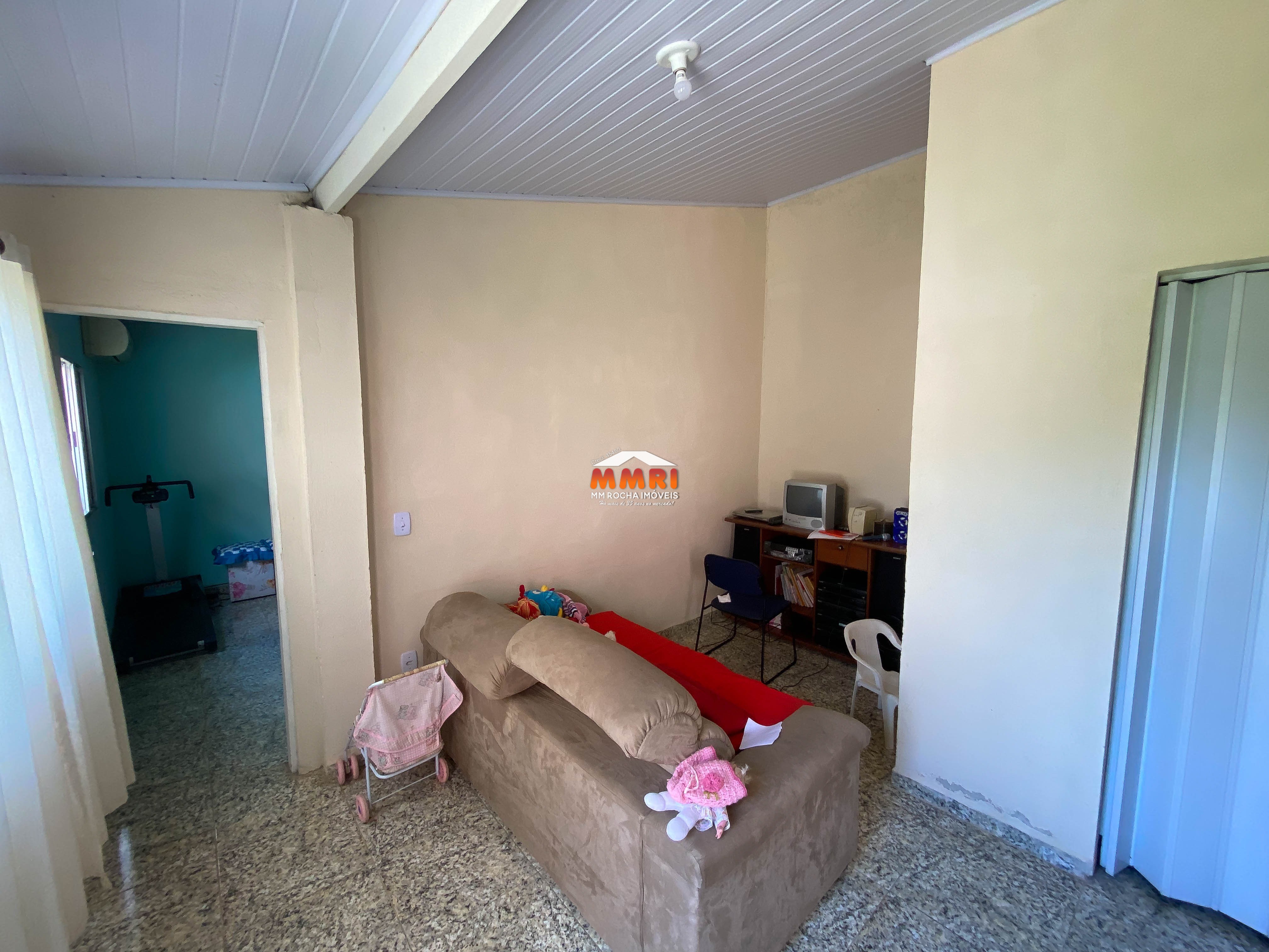 Chácara à venda com 4 quartos, 1000m² - Foto 7