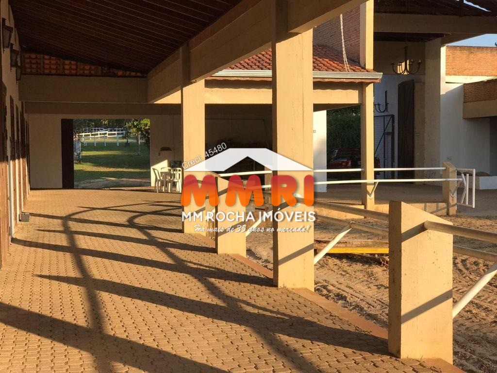 Fazenda à venda com 9 quartos, 95800m² - Foto 7