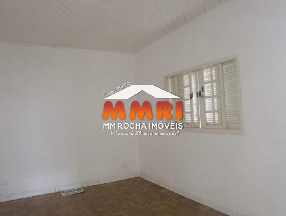 Casa à venda com 4 quartos, 250m² - Foto 24