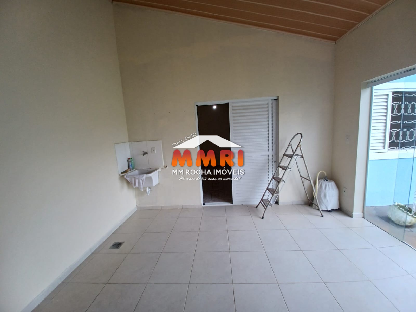 Chácara à venda com 3 quartos, 1000m² - Foto 18