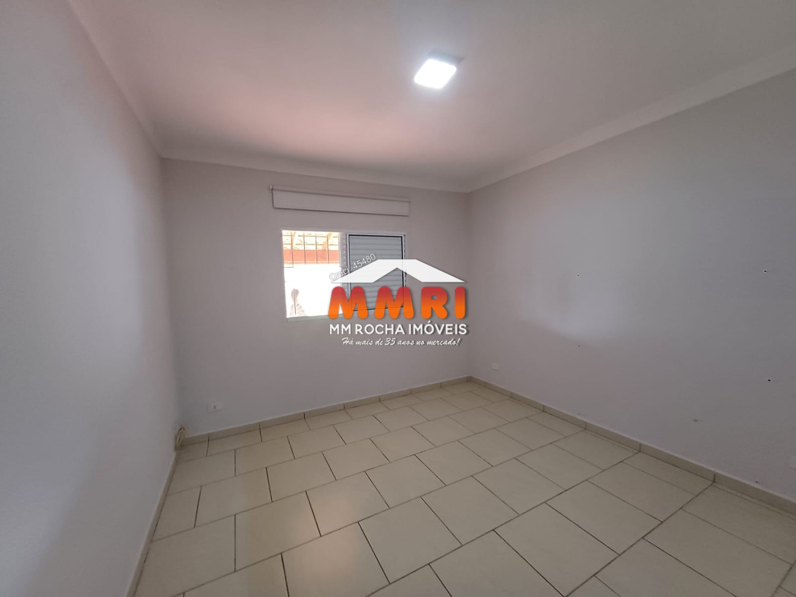 Chácara à venda com 3 quartos, 1200m² - Foto 14