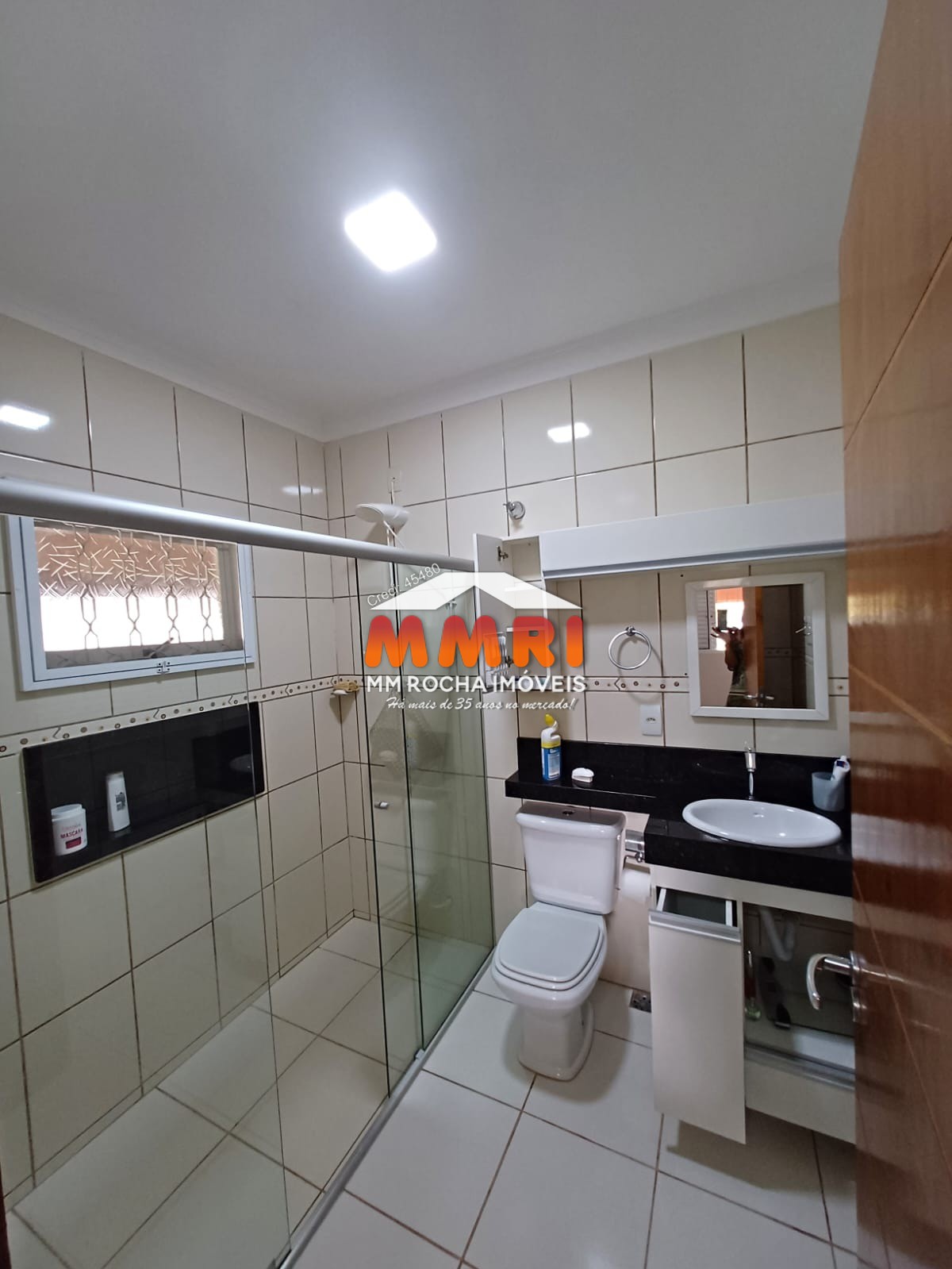 Chácara à venda com 3 quartos, 1200m² - Foto 13