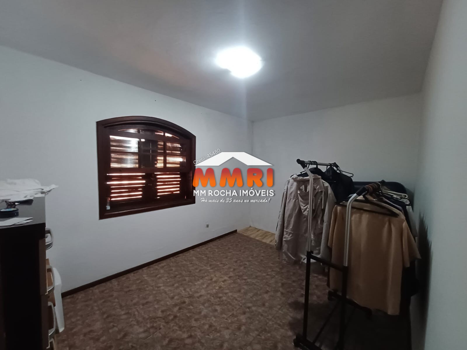 Chácara à venda com 4 quartos, 1050m² - Foto 34