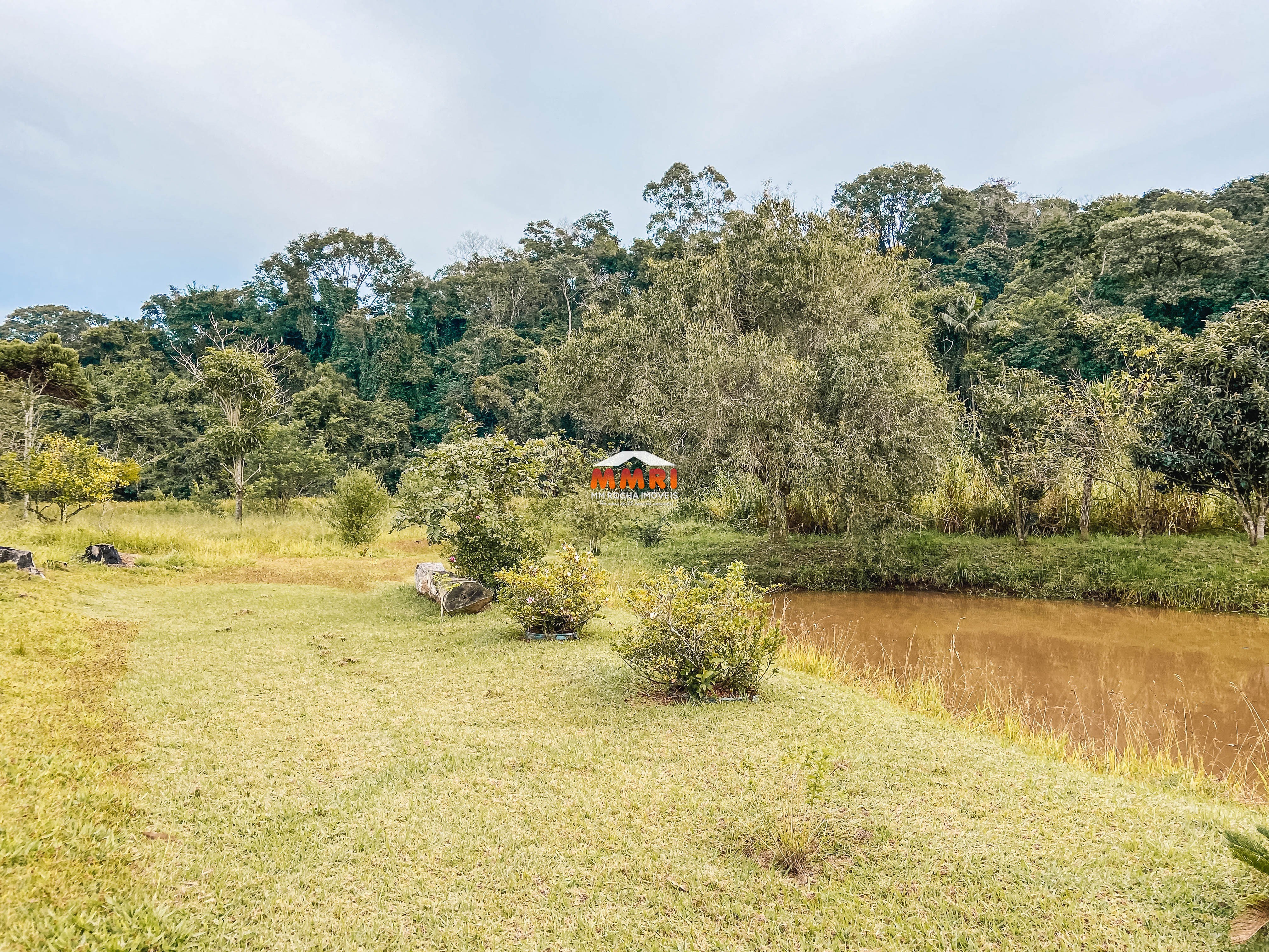 Sítio à venda com 7 quartos, 26000m² - Foto 14