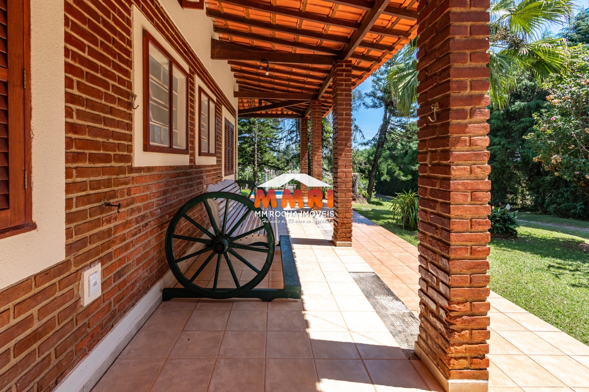 Chácara à venda com 9 quartos, 18865m² - Foto 31