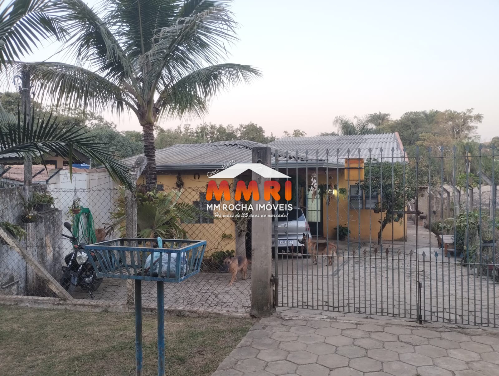 Chácara, 2 quartos, 450 m² - Foto 1