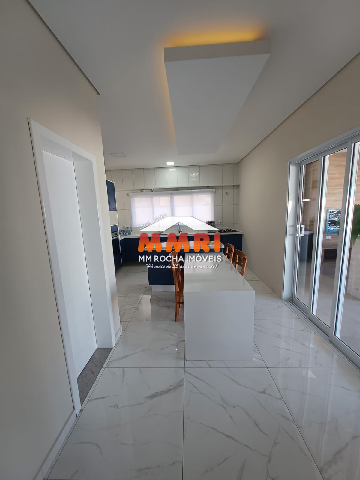 Casa à venda com 4 quartos, 460m² - Foto 47