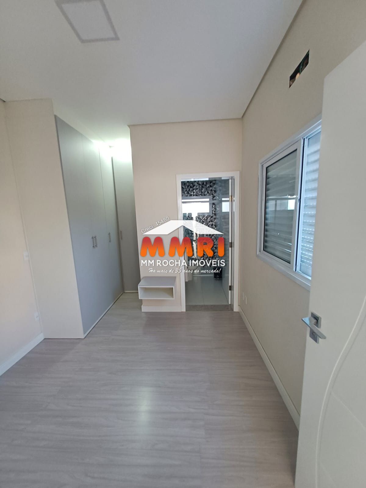 Casa à venda com 4 quartos, 460m² - Foto 27