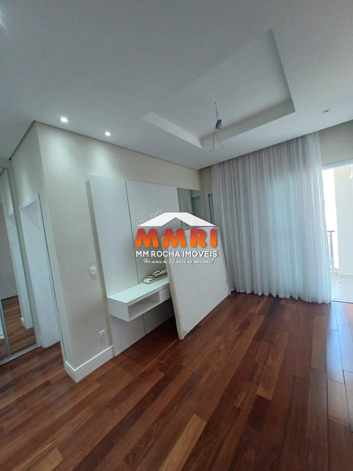 Casa à venda com 4 quartos, 460m² - Foto 33