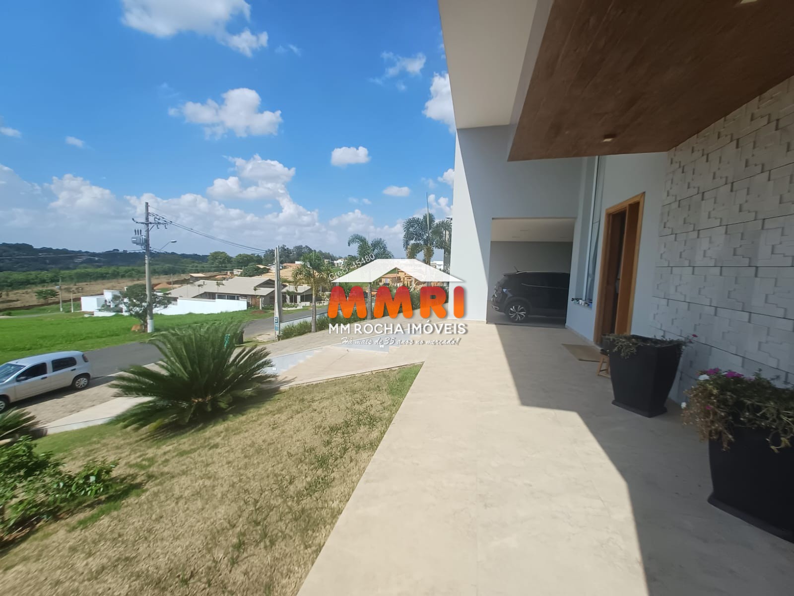 Casa de Condomínio à venda com 3 quartos, 1600m² - Foto 3