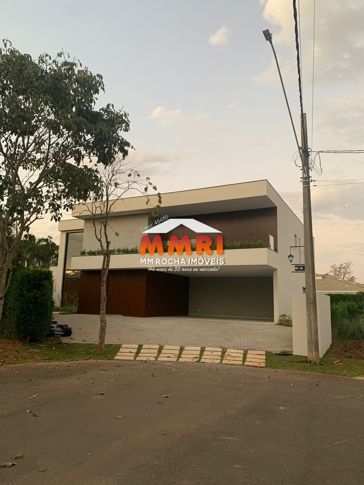 Casa de Condomínio à venda com 4 quartos, 1000m² - Foto 1