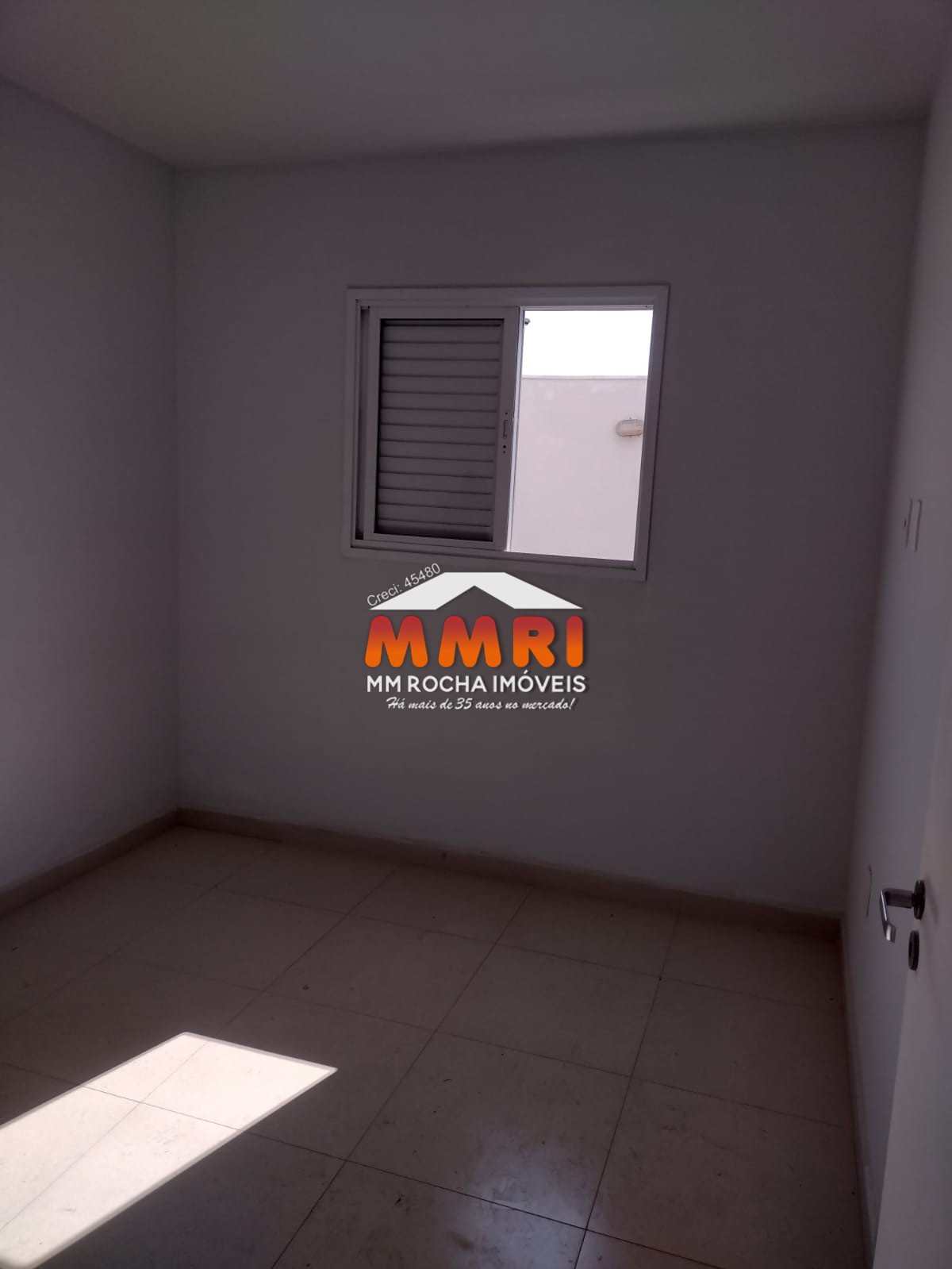 Apartamento à venda com 2 quartos, 65m² - Foto 9