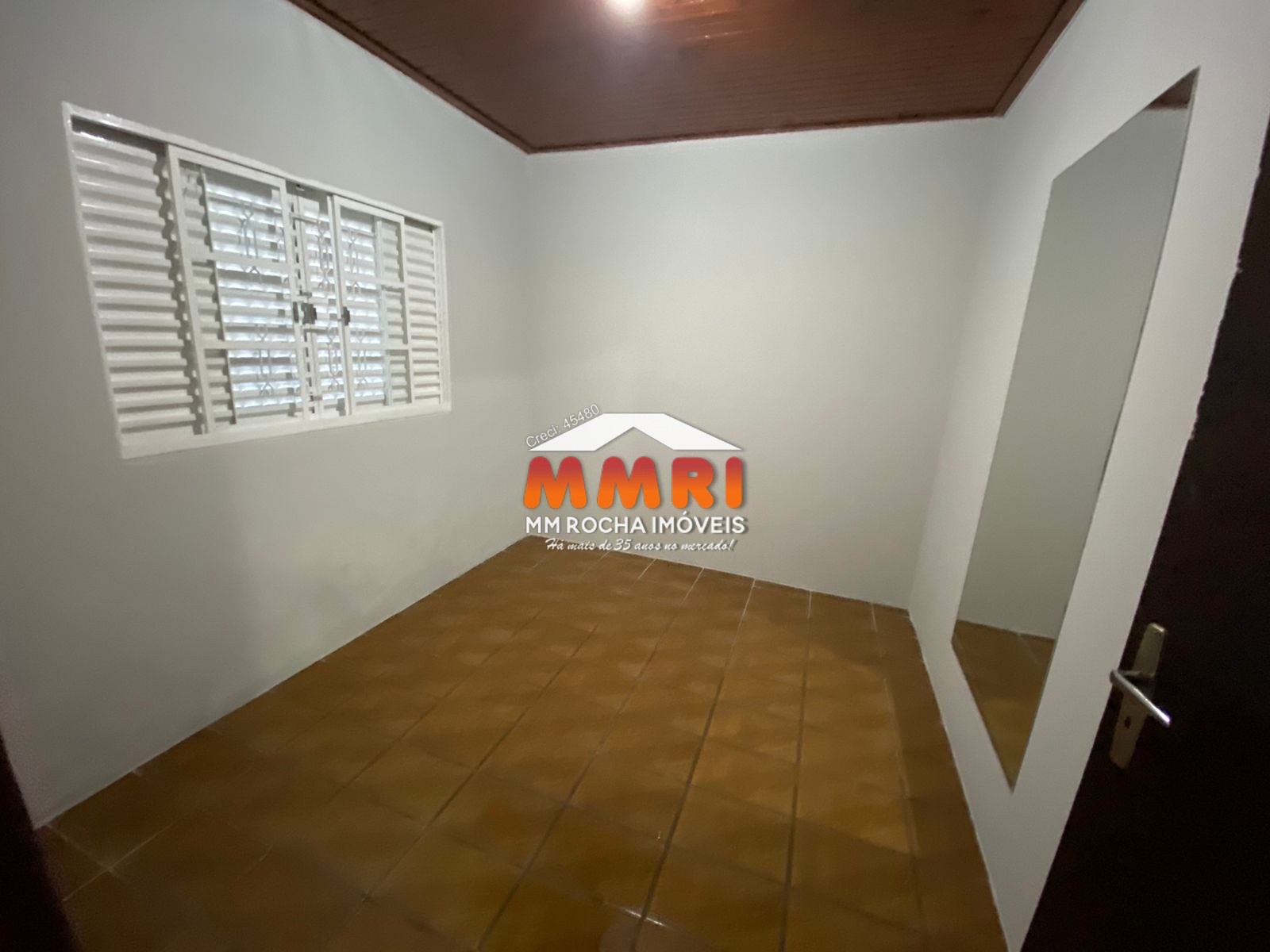 Casa à venda com 3 quartos, 200m² - Foto 7