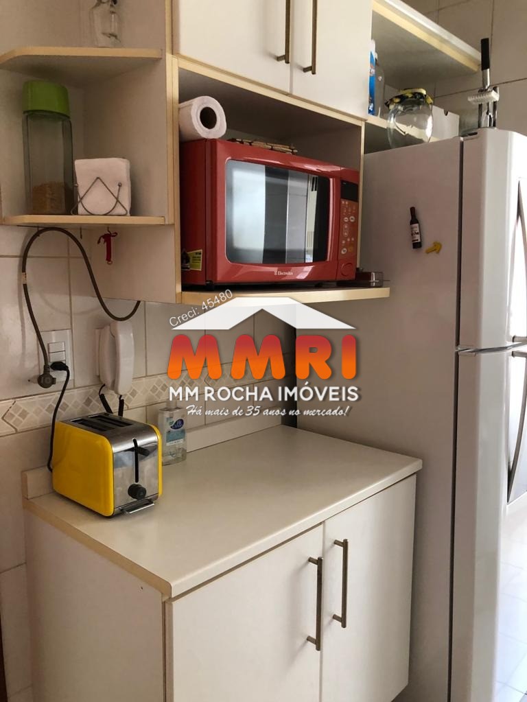 Apartamento à venda com 3 quartos, 96m² - Foto 15