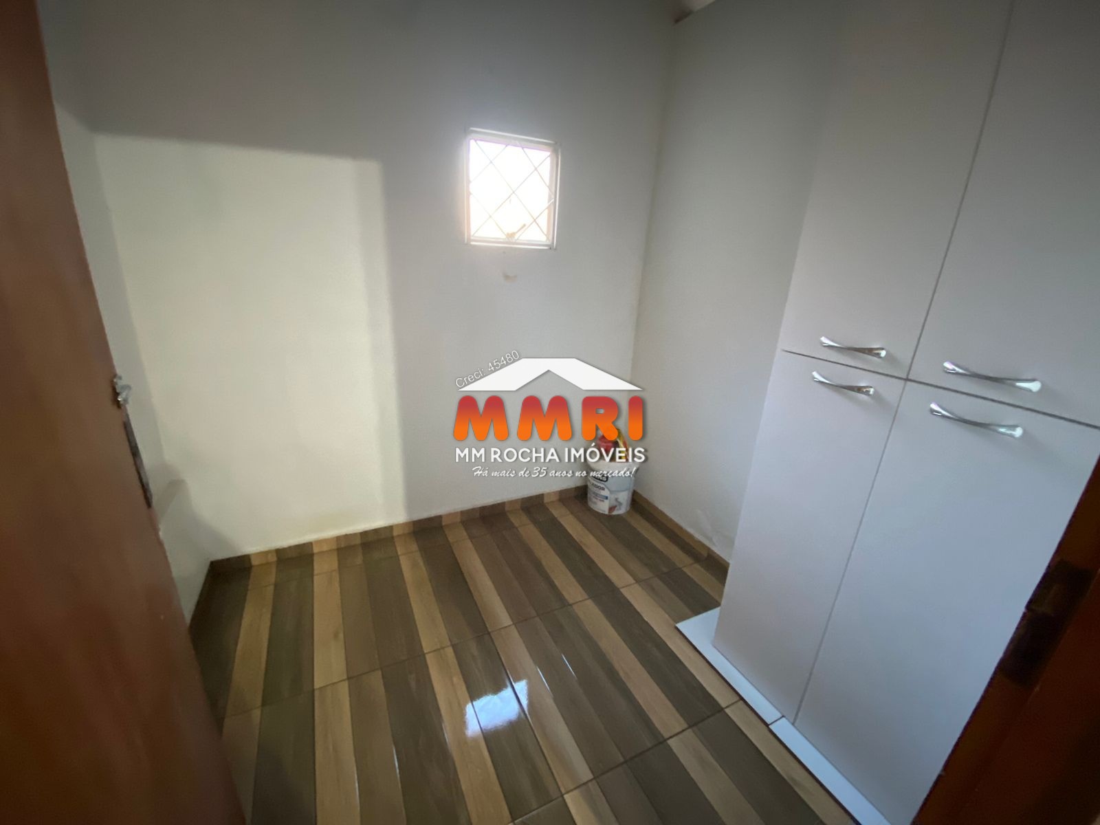 Casa à venda com 3 quartos, 200m² - Foto 14