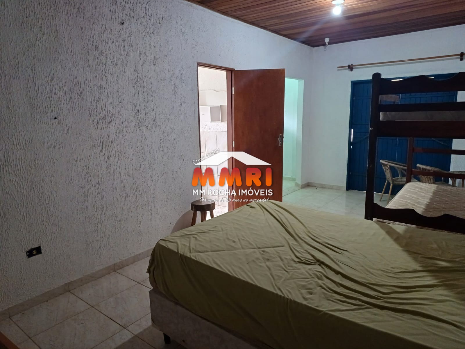 Sítio à venda com 2 quartos, 1m² - Foto 2