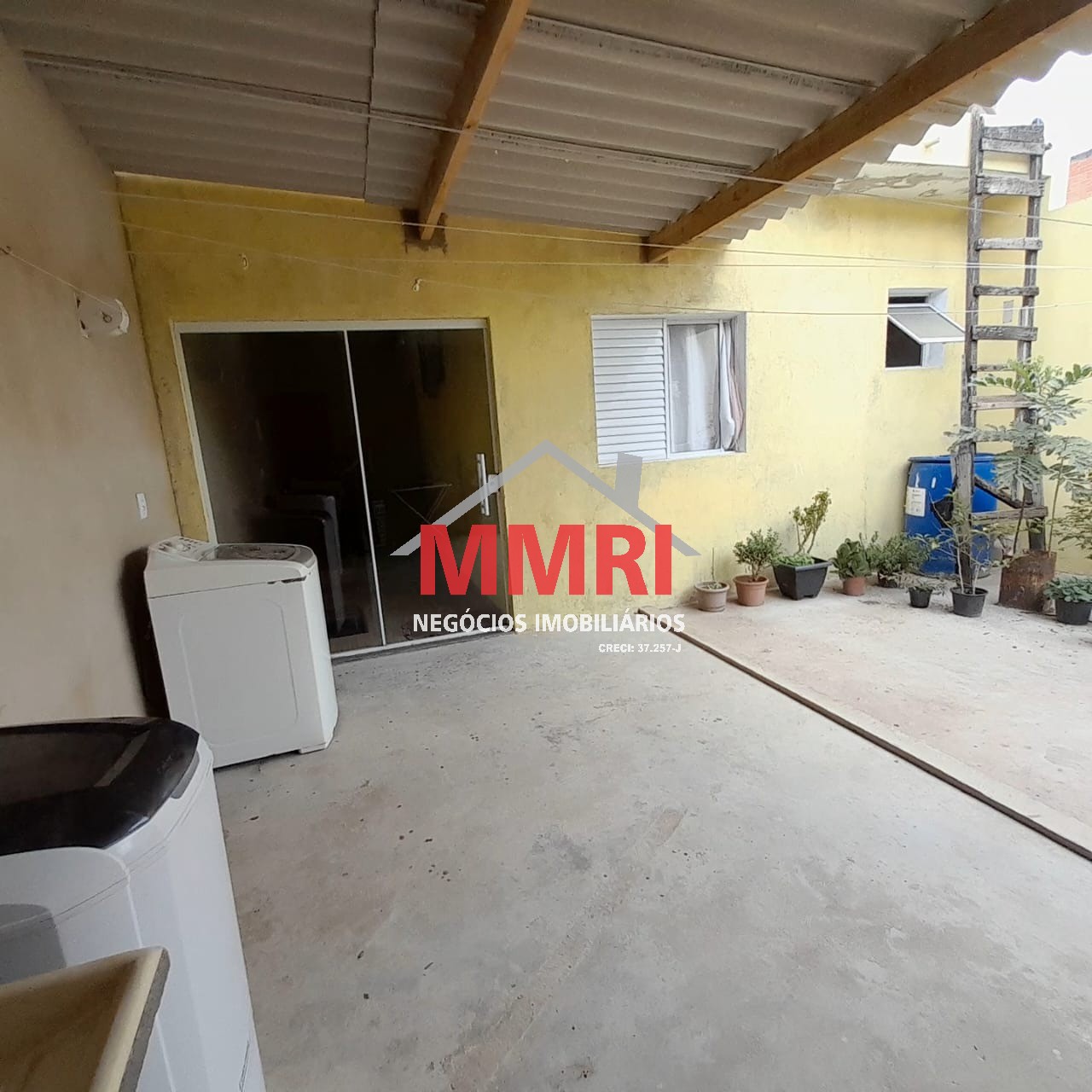 Casa à venda com 3 quartos, 216m² - Foto 12