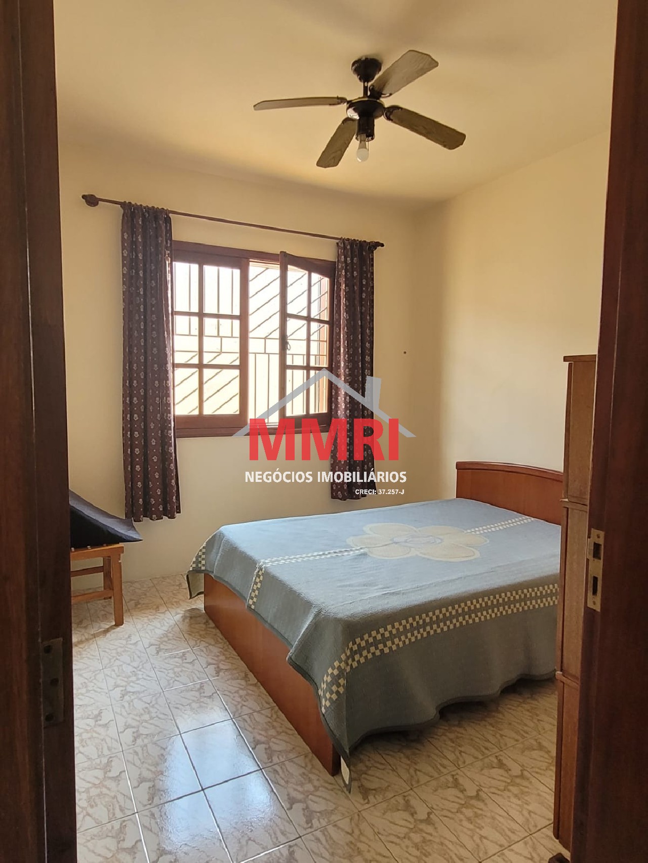 Casa à venda com 4 quartos, 190m² - Foto 42