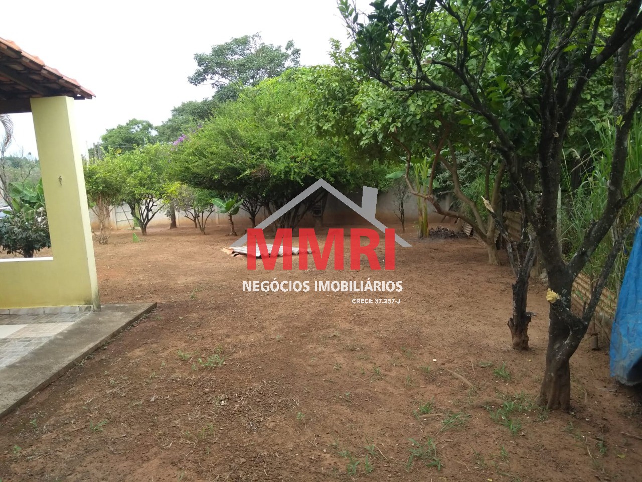 Chácara à venda com 2 quartos, 1050m² - Foto 29