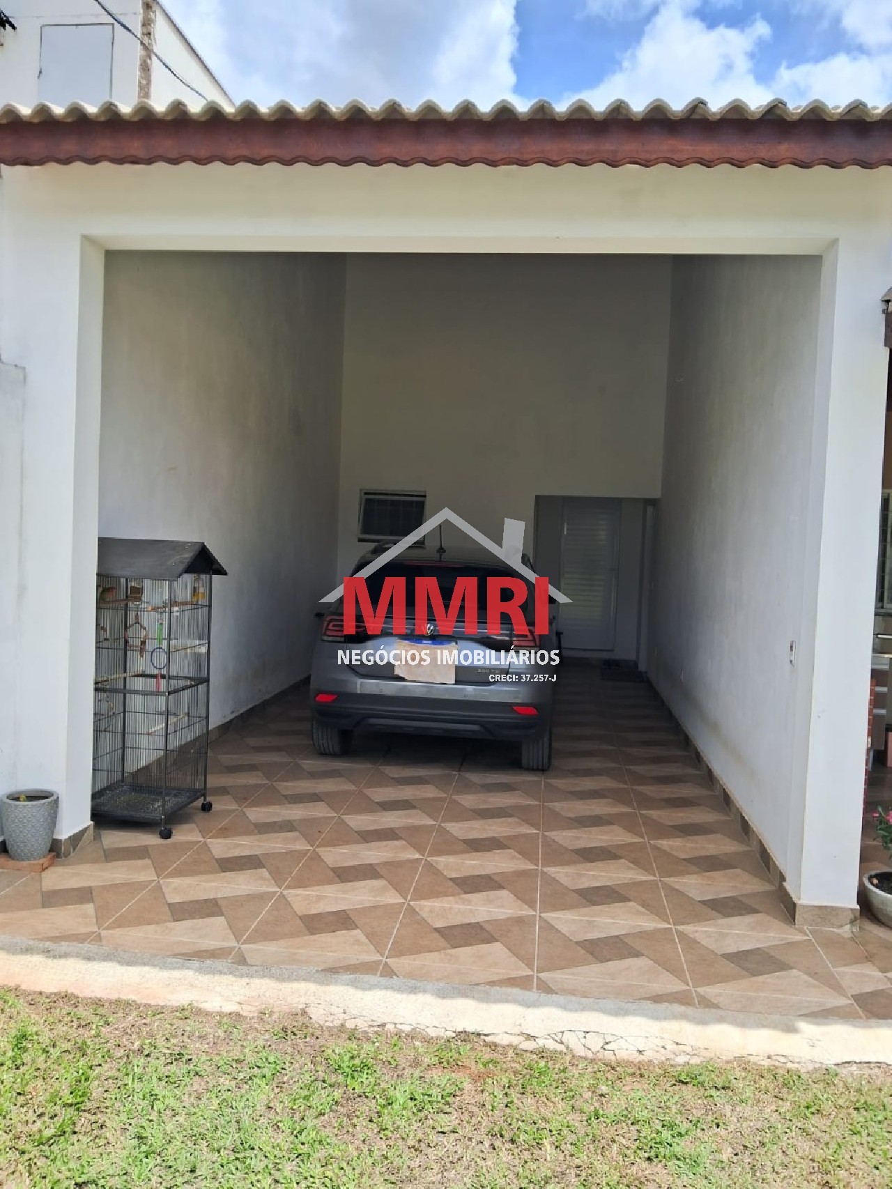 Chácara à venda com 4 quartos, 976m² - Foto 3