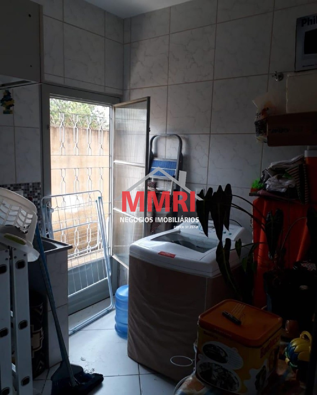 Casa à venda com 2 quartos, 250m² - Foto 16