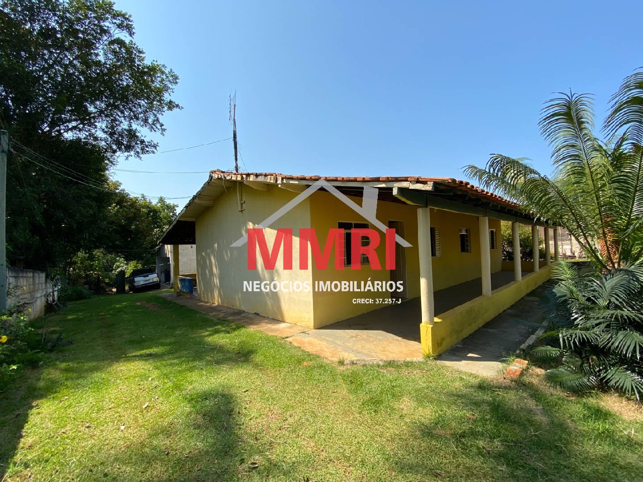 Chácara, 4 quartos, 3218 m² - Foto 1