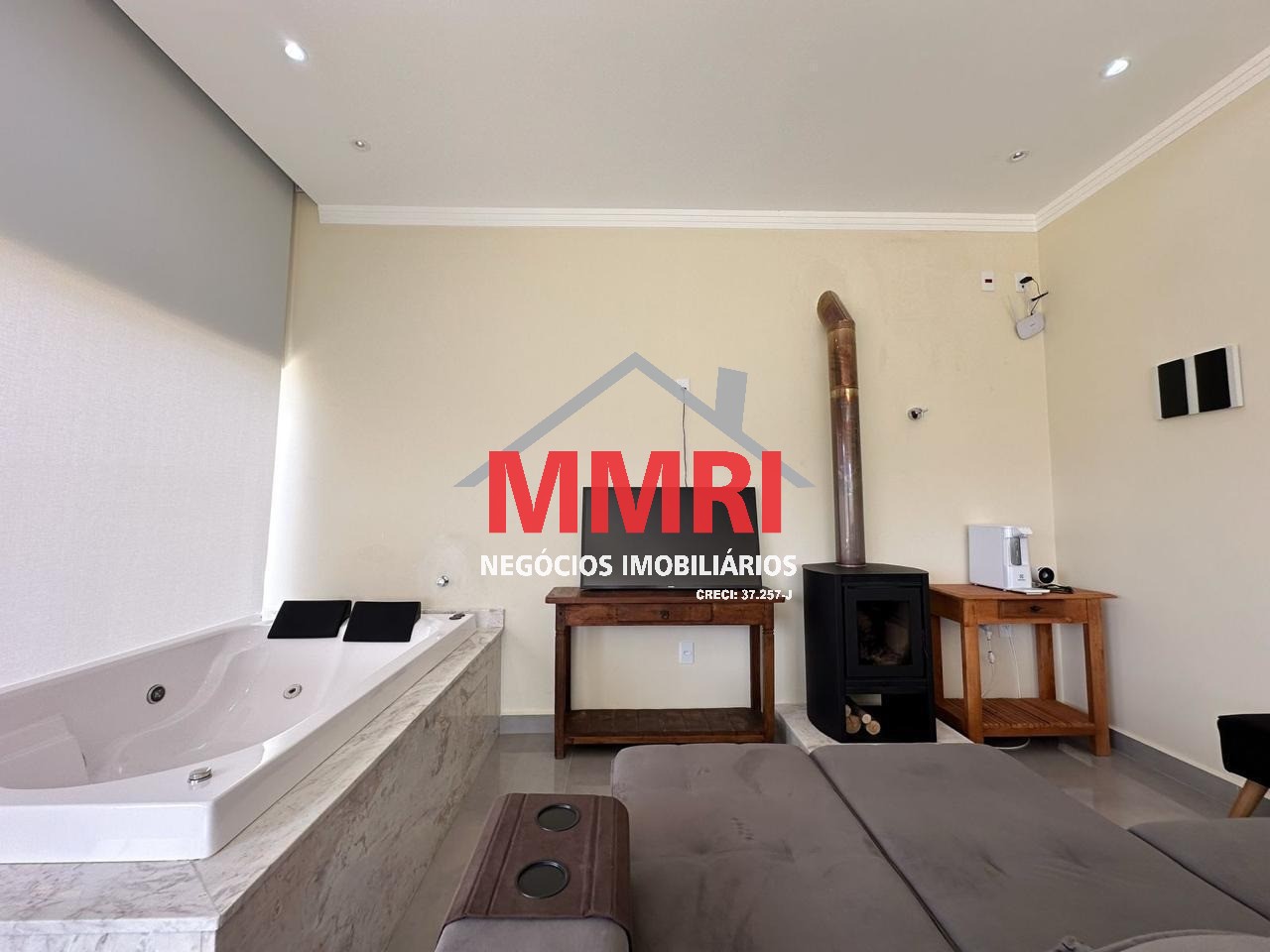 Chácara, 4 quartos, 4255 m² - Foto 9