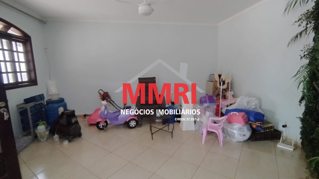 Chácara, 4 quartos, 1080 m² - Foto 2