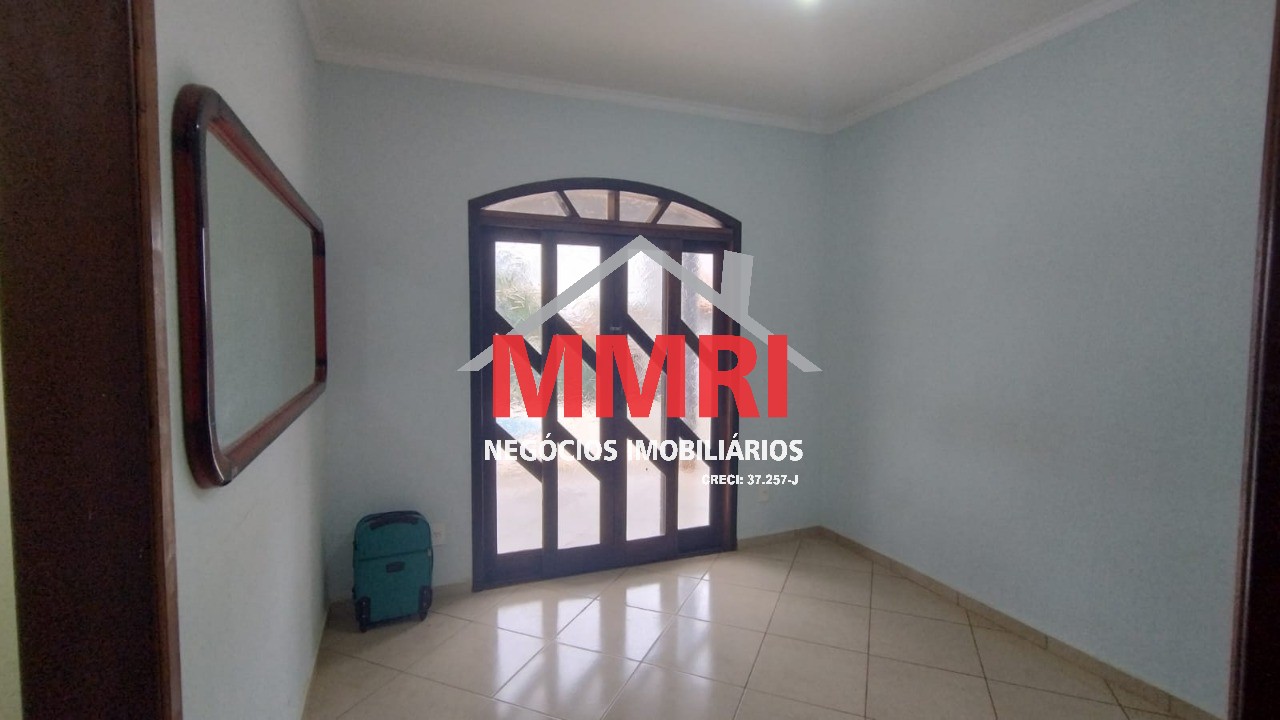 Chácara, 4 quartos, 1080 m² - Foto 4