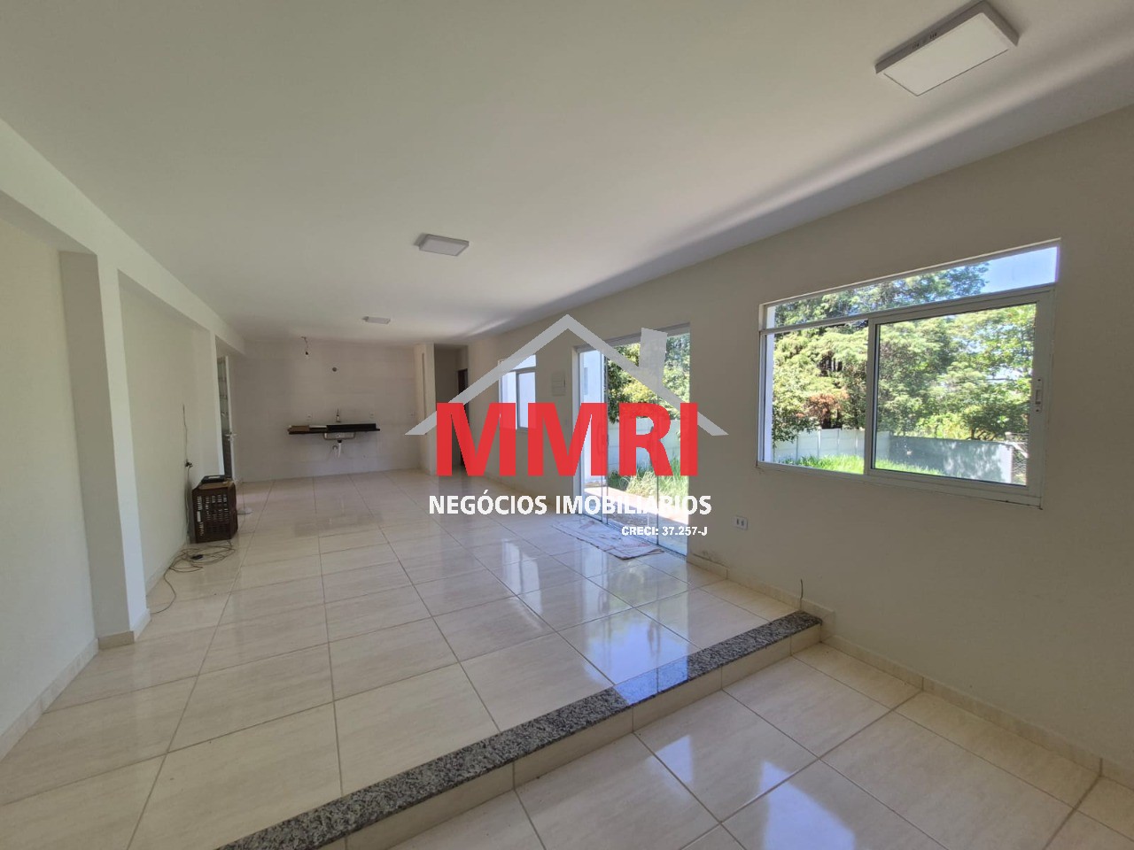 Chácara, 4 quartos, 1000 m² - Foto 9