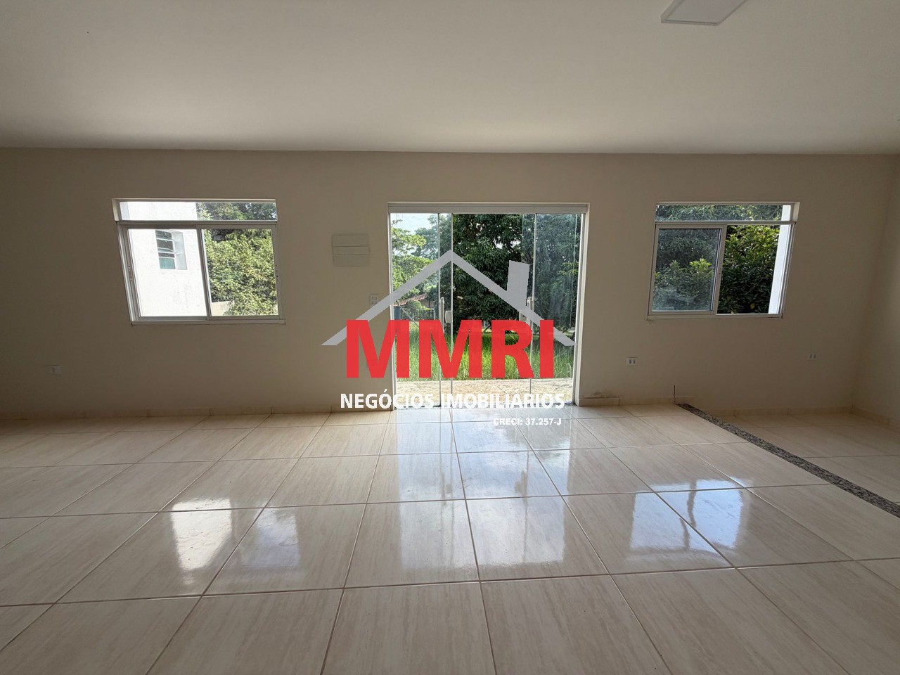 Chácara, 4 quartos, 1000 m² - Foto 11