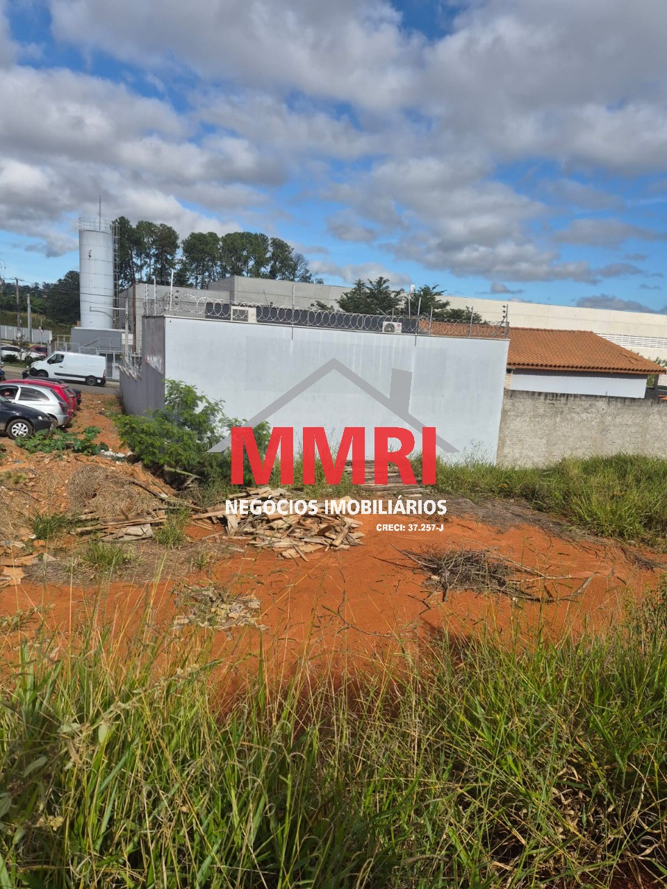 Loteamento e Condomínio, 250 m² - Foto 1