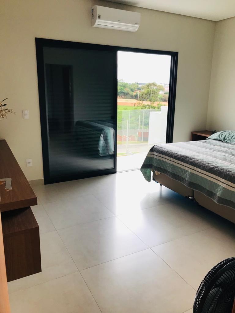 Casa à venda com 3 quartos, 217m² - Foto 25